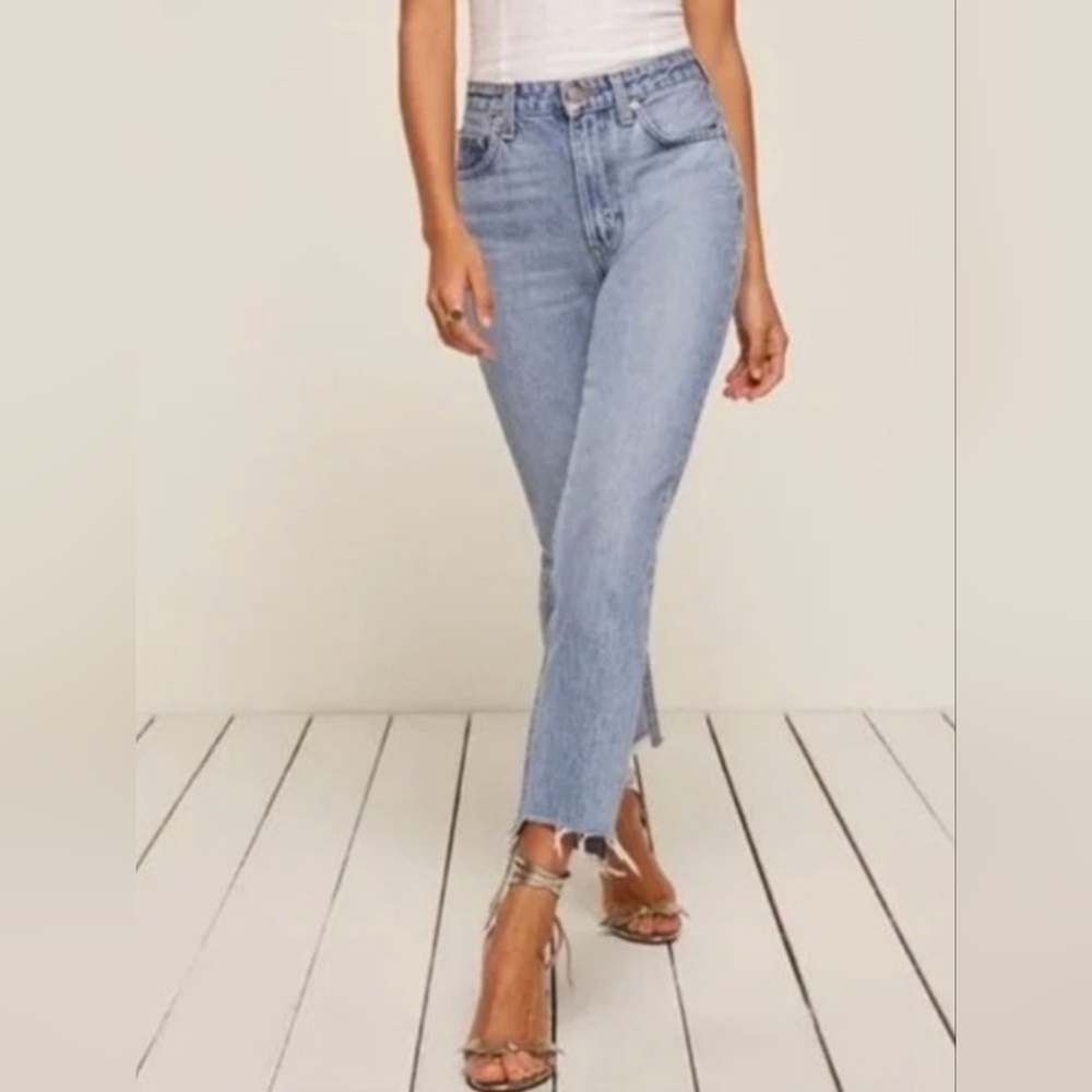 Reformation Liza High Rise Ankle Straight Leg Jeans Sz 26. Stove Pipe Raw Hem